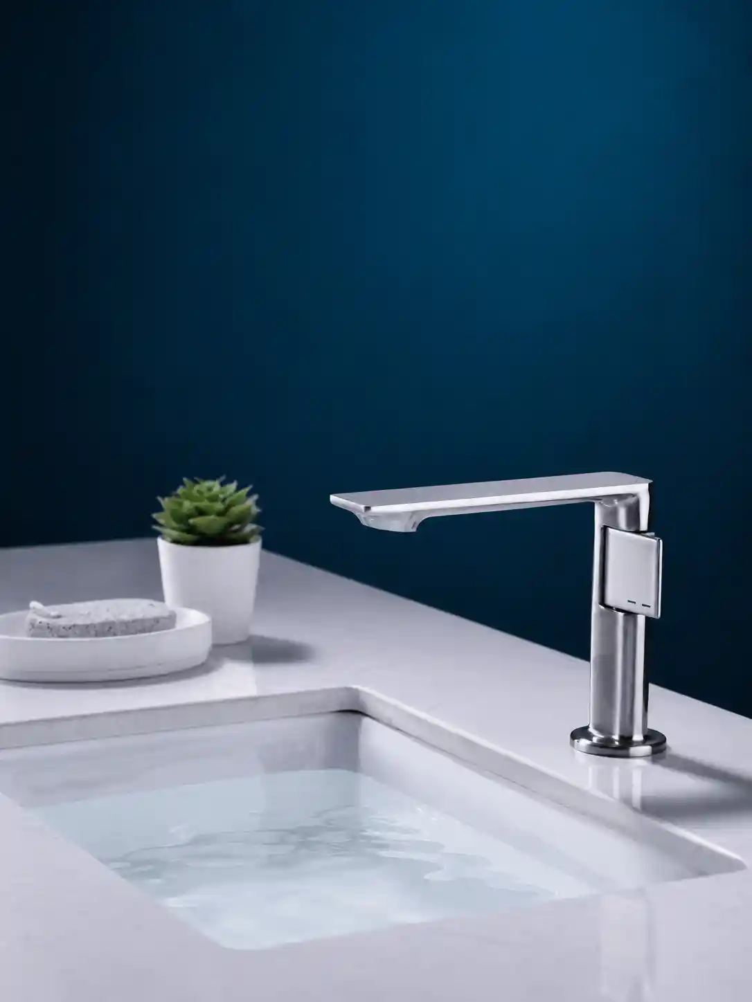 Mitigeur de Lavabo Court Fancell SKELIO — finition chrome