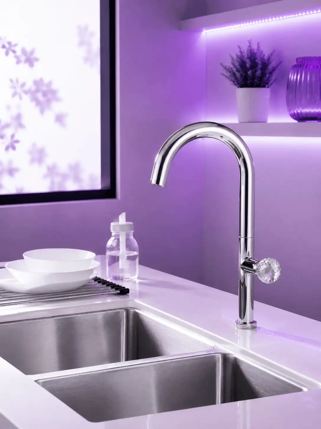 Mitigeur de Cuisine à Bec Pivotant Poignée Cristal Fancell CRISTALLO — finition chrome